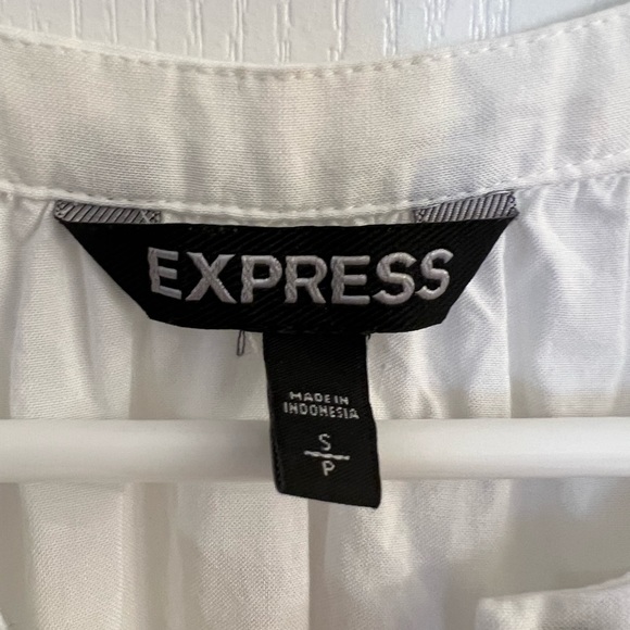 Express White Sleeveless Crop Top Size S - Picture 3 of 4